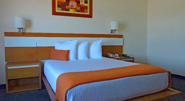 Одноместный номер Standard с видом на город Greenwood Hotel Torreón