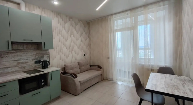 Odnokomeatnaya Na Vysote Flat, Prenota Appartamento Hotel a Central Russia con parcheggio, Parcheggio