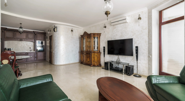 Апартаменты с 2 комнатами с балконом и с видом на море Arcadia New Apartments