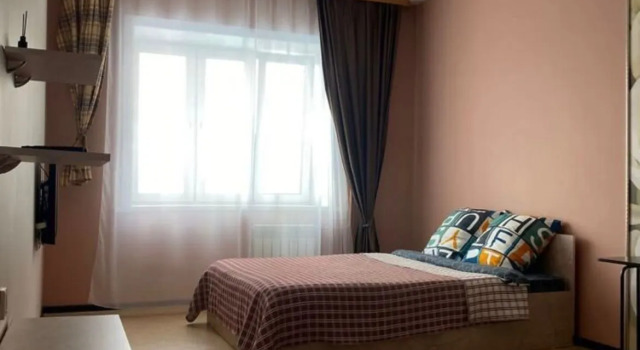 Апартаменты c 1 комнатой с балконом Квартира ул.Красноармейская 82 кв.31