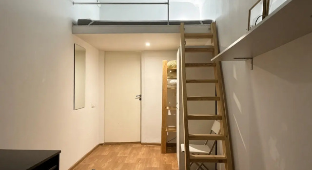 Номер Standard Мансарда Меблированные комнаты White rooms