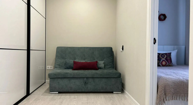 Uyutnaya Dlya 4kh na Metallurgov 30d Flat, Reserva ahora Apartamento Hoteles en Krasnoyarsk con aparcamiento, Aparcamiento