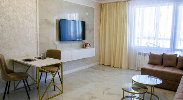 9th Floor Apartments with Swing, Prenota Appartamento Oktyabrsky Administrative District 