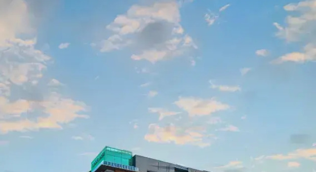 Отель Crowne Plaza Beijing Tongzhou by IHG, Забронировать Отель Тунжа район Пекина, рядом с Tuqiao Station
