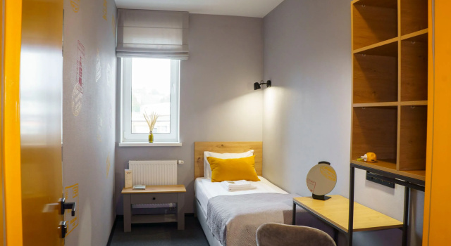 Einzel Zimmer Friday Center