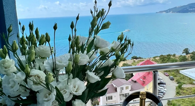 Zhk "Panorama" Apartments, Prenota Appartamento Massandra Yalta