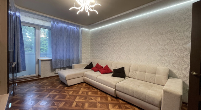 Na Zhukova 1E Flat, Prenota Appartamento Taganrog Rostov Region