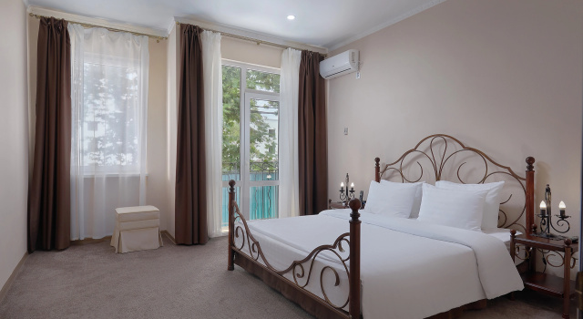 Двухместный люкс с 2 комнатами с балконом Курортный отель Alean Family Riviera