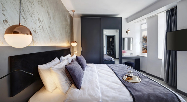 Люкс семейный с красивым видом из окна Seya Suites Hotel