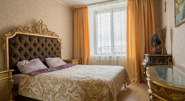 Апартаменты Atrium DreamHouse, Забронировать Апартаменты/квартира Отели Городского округа Екатеринбурга - Северный управленческий округ с парковкой, Парковка