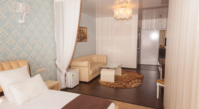 Люкс Comfort Роял Отель