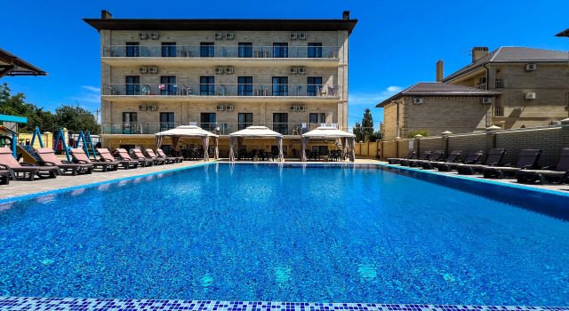 Отель Granada