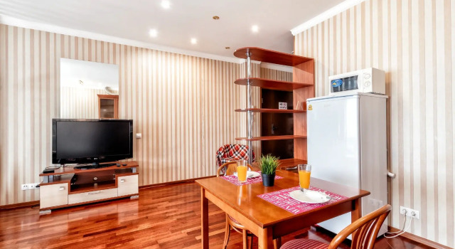 Samy Tsentr Stolitsy 1-komnatnaya Flat, Rezerwuj Apartament Astana Kazachstan