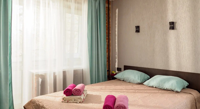 Four-bed Apartment с балконом Апартаменты Николаева 6