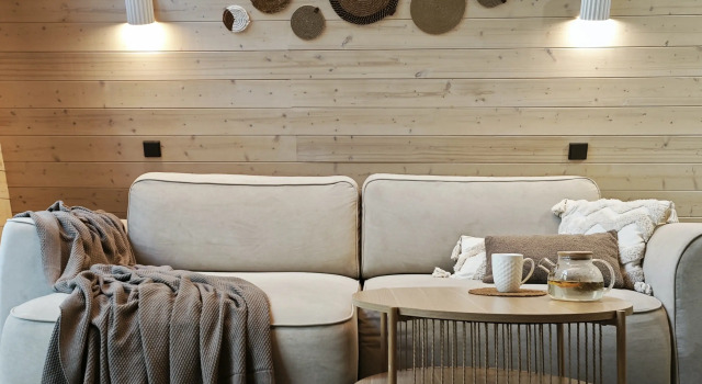 Uyutny A-Freym Pole S Baney I Chanom Private House, Book Feriehus SPA-hoteller i Leninsky District, SPA