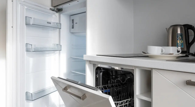Myhomeyourhome Na Salova 61 - Sovremenny Kompleks Valo 1 Flat, Rezervovat Apartmán Hotely v Petrohrad s parkováním, poblíž Bukharestskaya Metro Station, Parkování