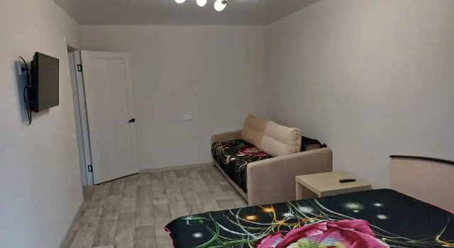 Odnokomnatnaya S Khoroshim Remontom V Tsentre Goroda Flat, Réserver Appartement Kourgan 