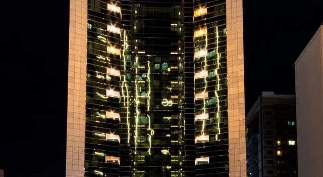 Отель Golden Tulip Media