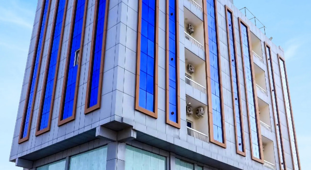 Отель Sh, Забронировать Отель Рас-эль-Хайма Рас-Аль-Хайма, рядом с RAK Medical &amp; Health Sciences University