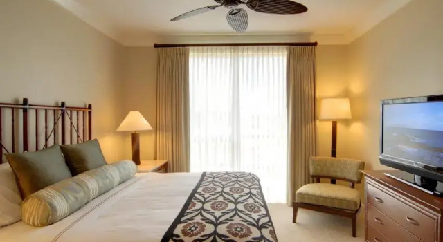 Апартаменты Апарт-Отель Views of Beach Pacific Ocean Lanai & Molokai