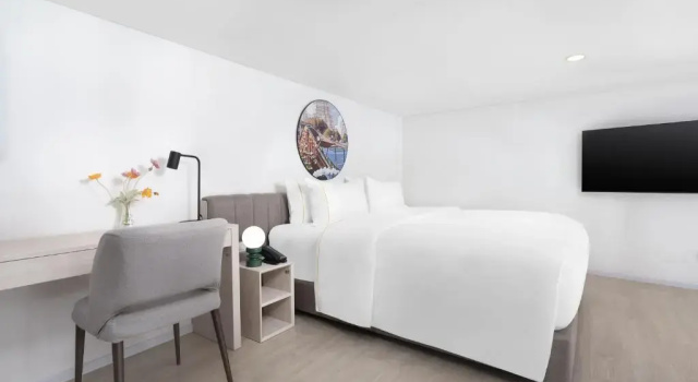 Двухместная студия Executive Дуплекс с балконом и с видом на город Cassia Rama 9 Bangkok, part of Banyan Group