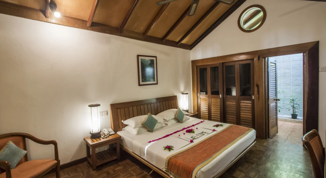 Двухместная вилла Sunset Beach NH Collection Maldives Reethi Resort