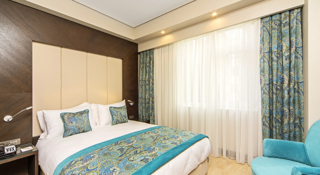Двухместный номер Economy Mukarnas Taksim Hotel