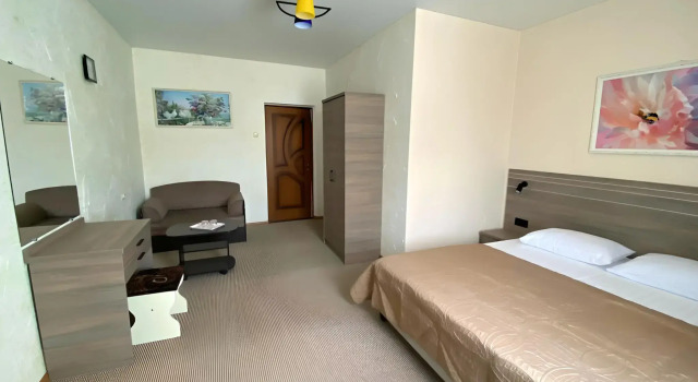 Трёхместный номер Comfort Отель Аква