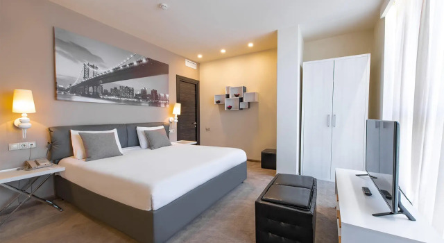 Premier Doppel Suite Opera Suite Hotel