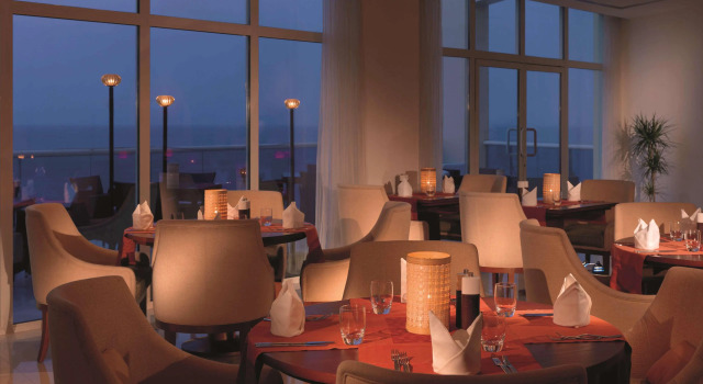 Отель Radisson Blu Resort Fujairah