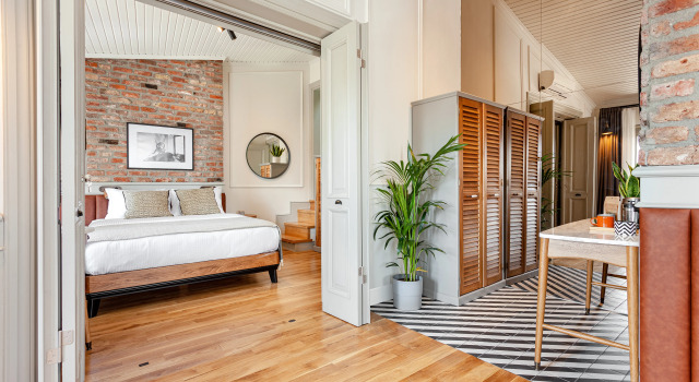 Четырёхместный люкс с балконом и с красивым видом из окна World House Boutique Hotel Galata