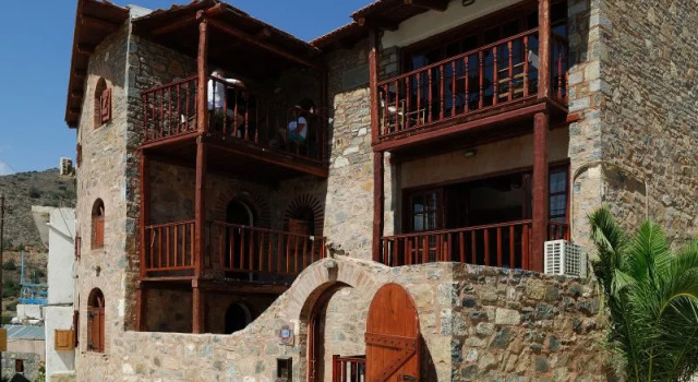 Люкс с 3 комнатами с балконом и с видом на море Апартаменты The traditional homes of Crete