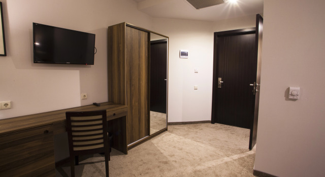 Двухместный номер Superior с балконом и с видом на город Old Meidan Tbilisi By Urban Hotels