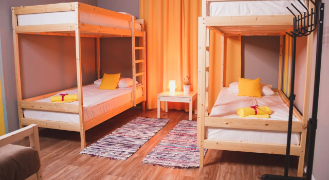 Bett im Wohnheim (Frauenwohnheim) EvroHostel
