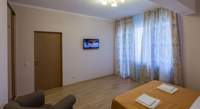 Номер Large Family Меблированные комнаты Ника