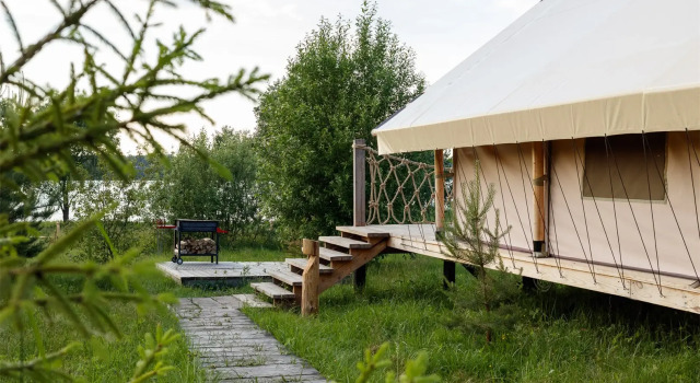 Двухместный Safari Tent Alone with Nature на берегу Волги Отель Ново-Окатово