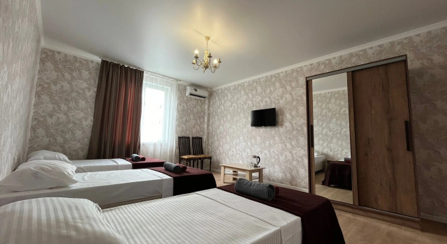 Camera tripla Standard Luman Guest House