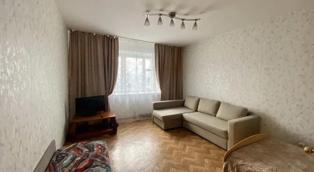 Квартира на улице Алексеева 89 (15 этаж)