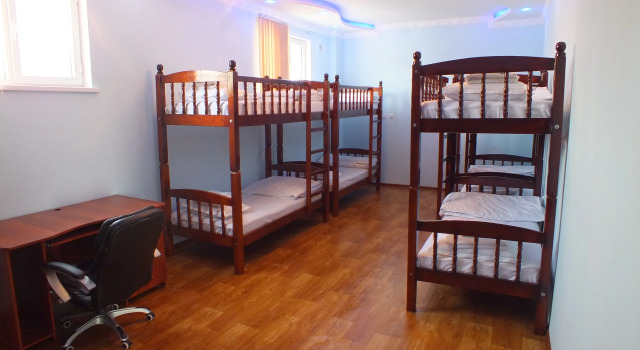 City Hostel Dushanbe, Prenota Ostello Hotel economici a Dušhanbe