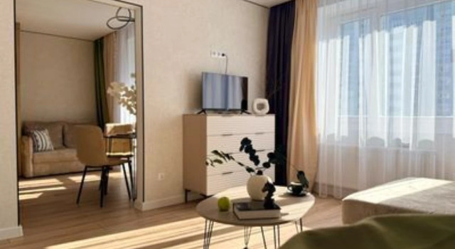 Uyutnaya Dvukhkomnatnaya V Novom Zhk Semyya Flat, Prenota Appartamento Tjumen' 