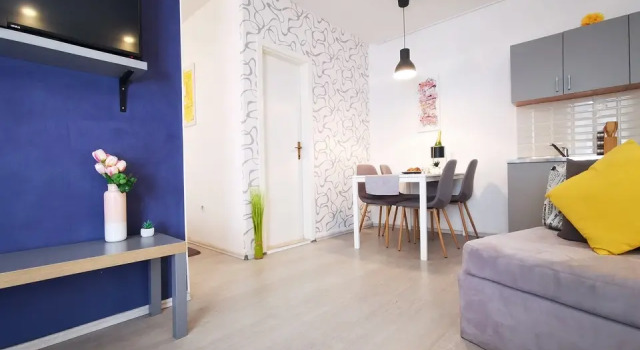 Studio Roko Apartments, Prenota Appartamento Splitska 