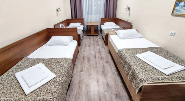Четырёхместный номер Economy Отель Smart Hotel Миасс