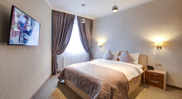 Superior Dvoulůžkový s manželskou postelí pokoj Nabat Palas Mini-Hotel
