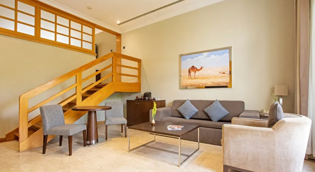 Двухместный люкс Executive Отель Dubai Marine Beach Resort & Spa