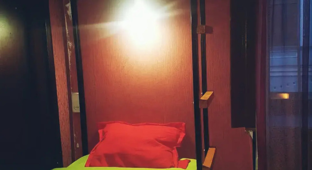 Standard Doppel Zimmer mit Balkon und mit Blick Tbilisi 26 Hostel