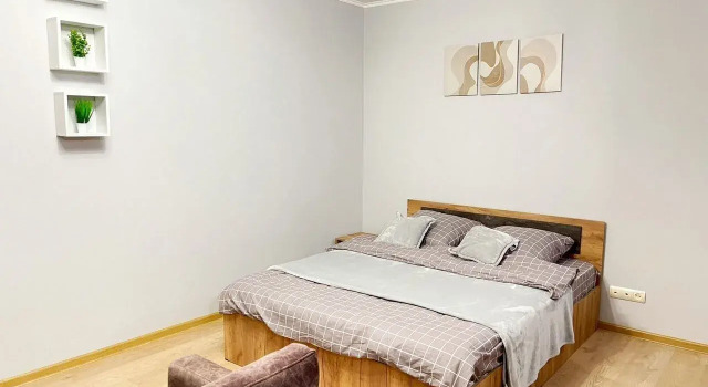 Komfortnaya Ctudiya V Samom Tsentpe Gopoda Flat, Prenota Appartamento Leninsky City District 