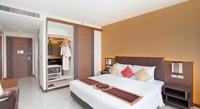 Двухместный номер Deluxe с видом на бассейн Mida Grande Hotel Dhavaravati Nakhon Pathom - SHA PLUS