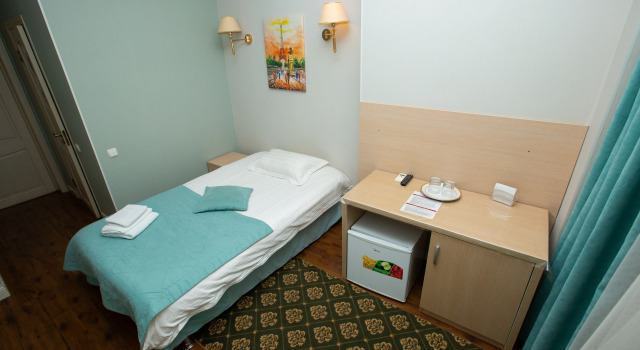 Superior Single room with balcony Aruna Hotel