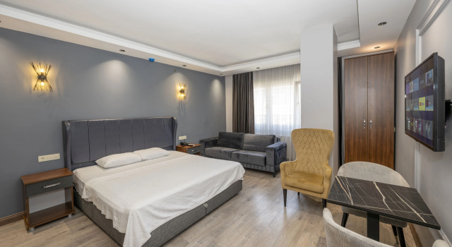 Отель Comfort Suites