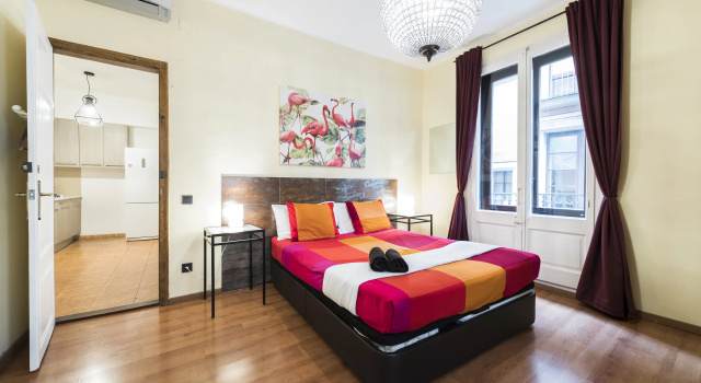 Апартаменты с балконом и с красивым видом из окна Апартаменты Vidre Home - Plaza Real